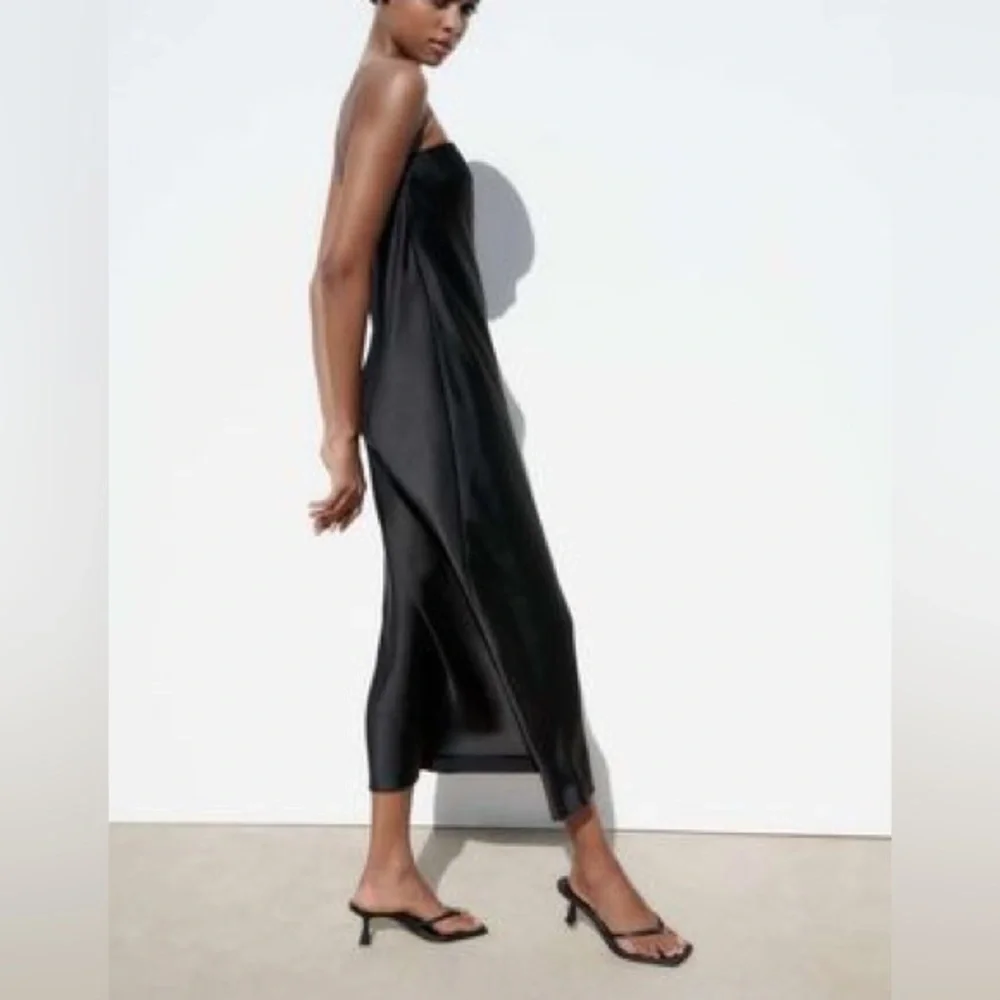 Zara strapless satin effect midi dress NWT - Picture 2 of 7
